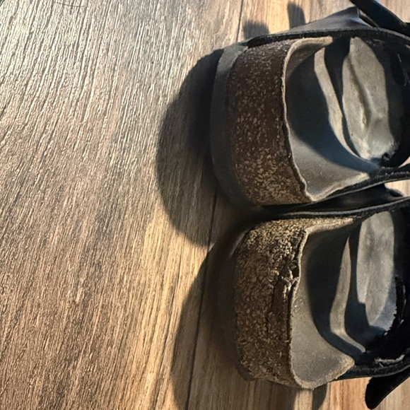 Birkenstock Classic Black Slides - Picture 4 of 4